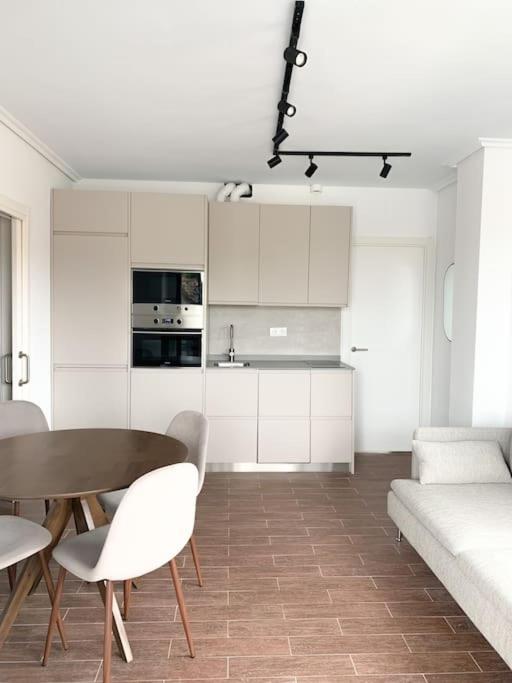 Apartament Atico Con Esplendida Terraza Comillas Zewnętrze zdjęcie